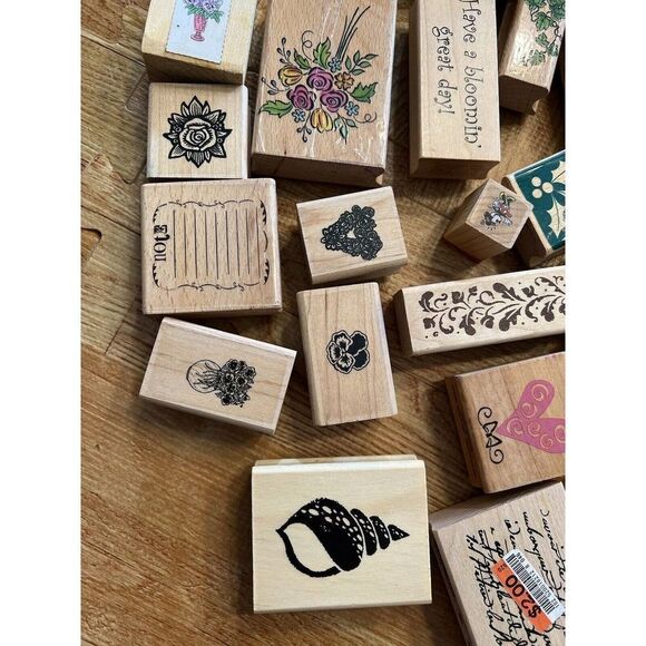 Collection Of Rubber Stamps Wood Mounted 4 Lbs #K184 Misc Designs - Picture 7 of 13